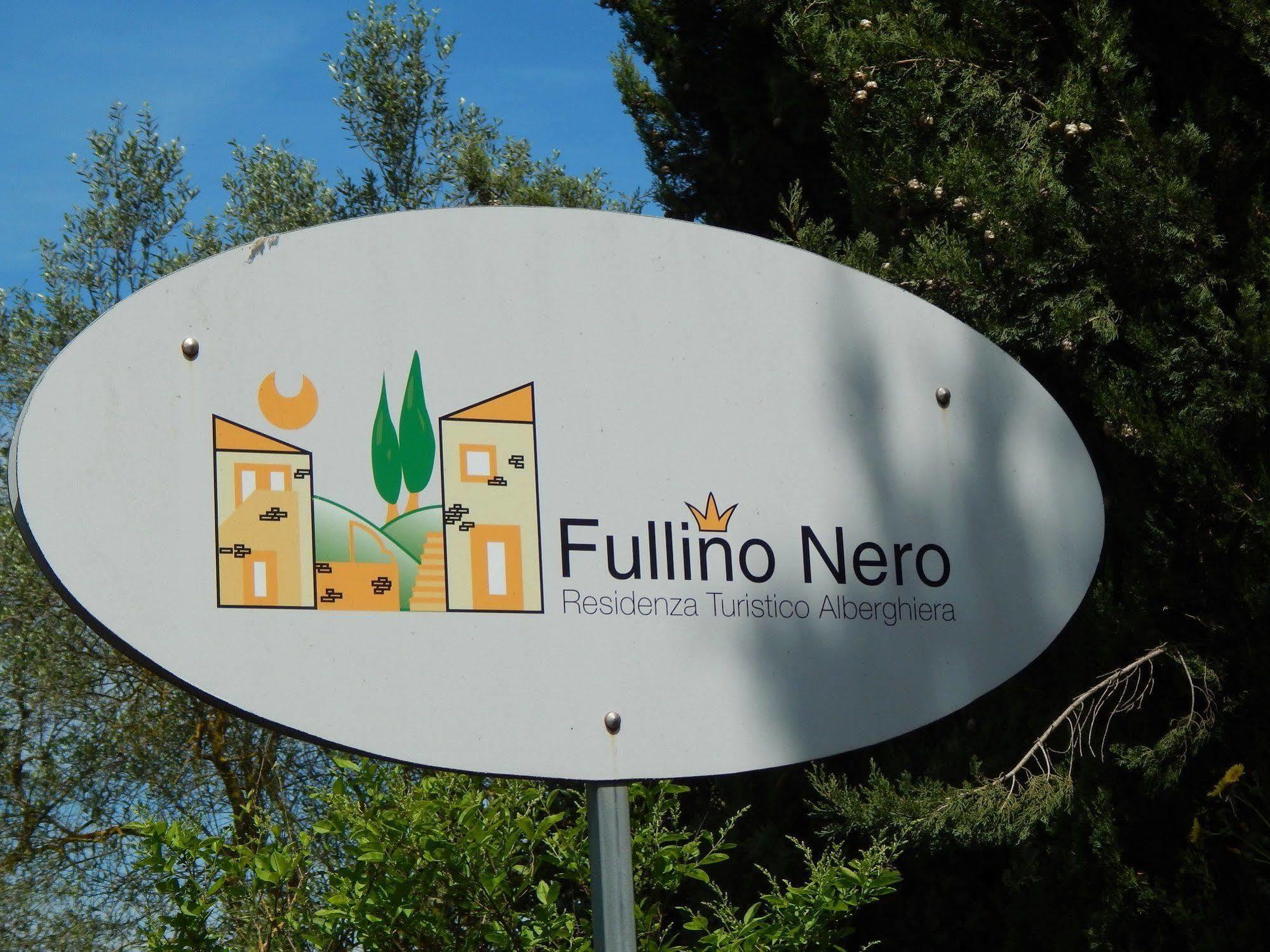 Fullino Nero Rta - Residenza Turistico Alberghiera シエーナ エクステリア 写真